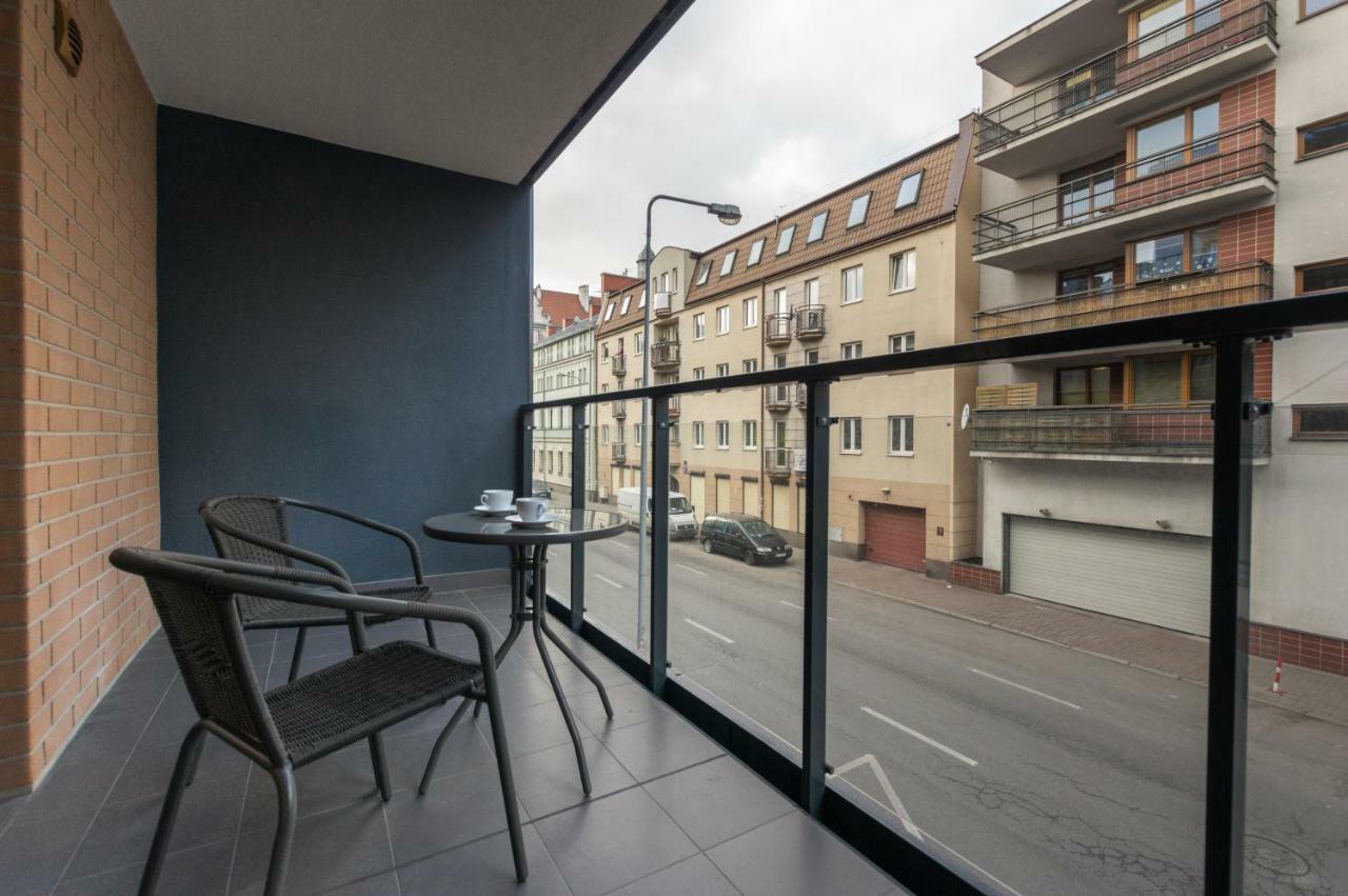 Manufaktura Praska Apartment Warsawa Bagian luar foto